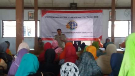 PENYERAHAN SERTIFIKAT PROGRAM PTSL TAHUN 2018